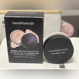 bareMinerals Mineral Veil Finishing Powder deluxe sample 0.75g